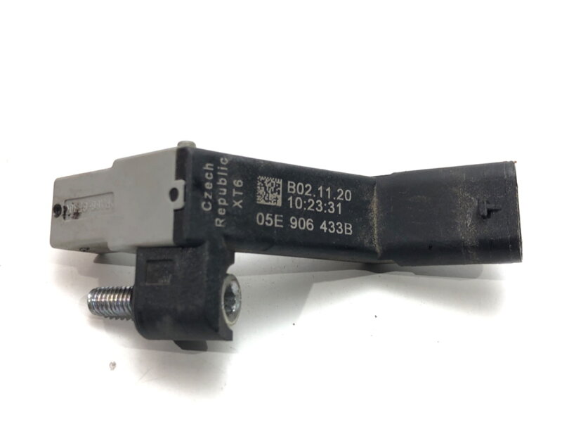 Čidlo polohy hřídele klikového Seat Arona (KJ7) 2017 - 2022 05E906433B