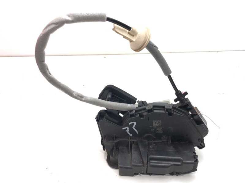 Zámek dveří pravý přední Seat Arona (KJ7) 2017 - 2022 5TB837016C