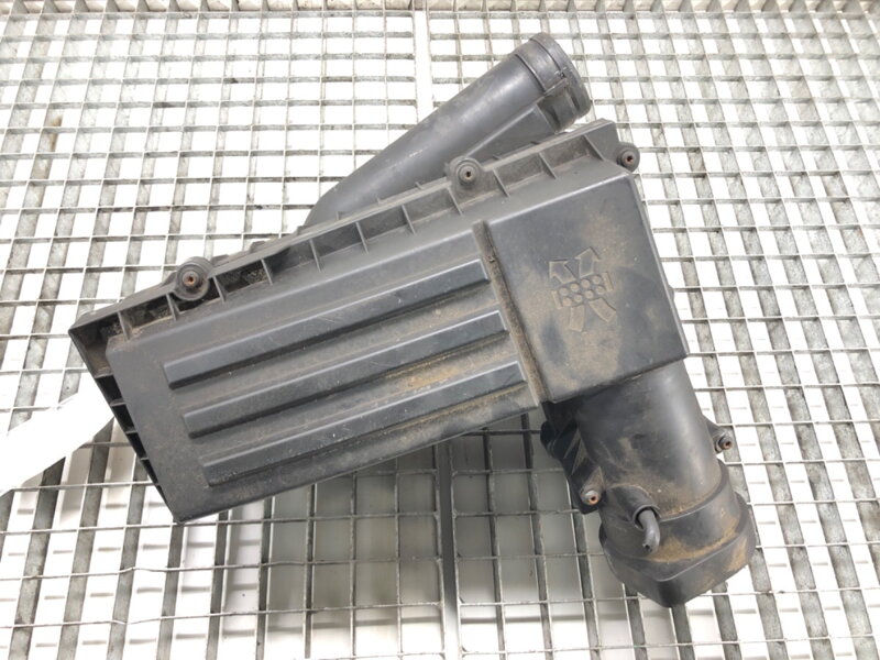 Kryt filtru vzduchu VW Touran (1T1, 1T2) 2003 - 2010 3C0129607AG