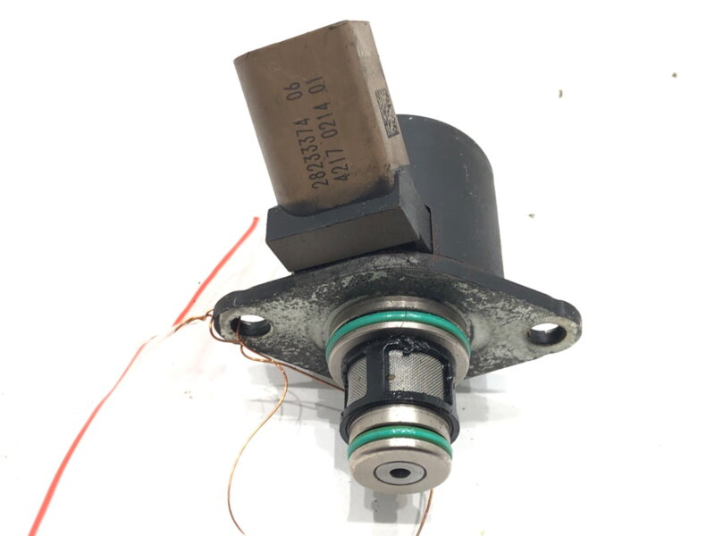 Regulátor tlaku paliva VW Golf VII Variant (BA5, BV5) 2013 - 2022 28233374