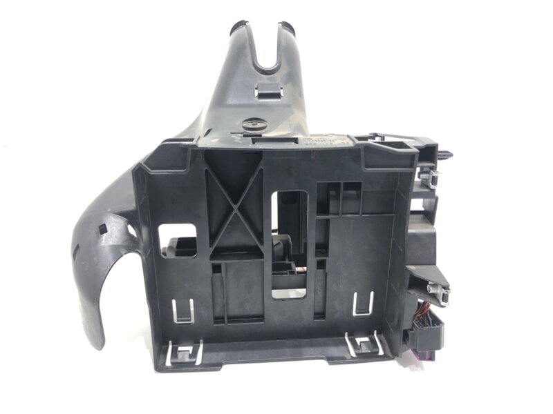 Základna skříňky pojistek VW Golf VII Variant (BA5, BV5) 2013 - 2022 5Q1941395