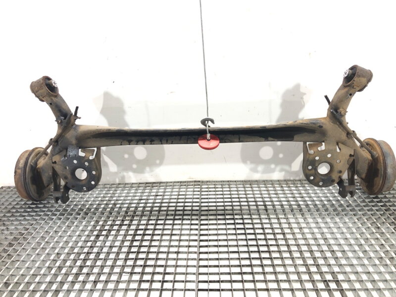 Výztuha zadní Toyota Yaris (_P13_) 2010 - 2022