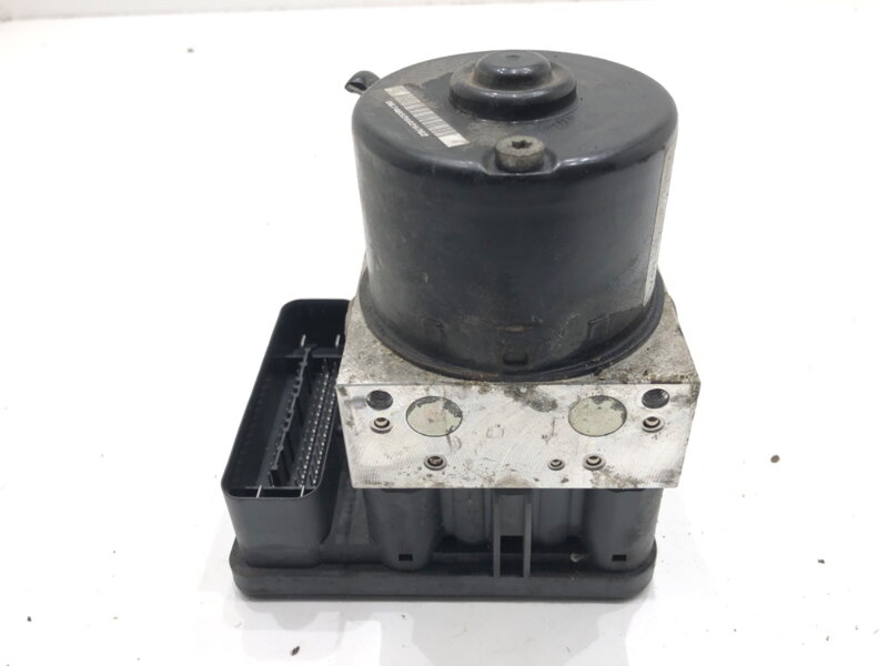 Čerpadlo Volvo V50 (545) 2003 - 2012 4N51-2C405-GA