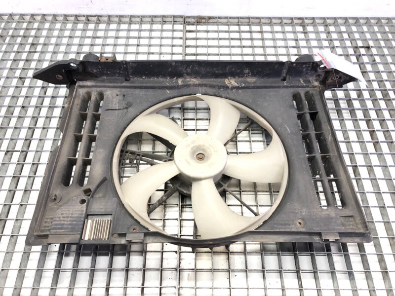 Ventilátor chladiče Toyota Auris (_E15_) 2006 - 2012