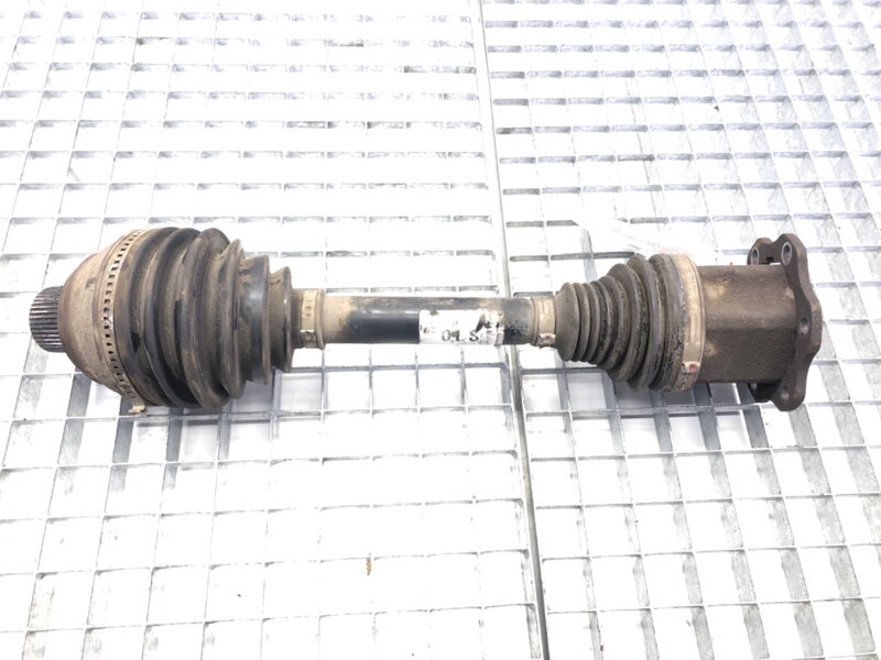 Poloosa levá přední Audi A5 (8T3) 2007 - 2017