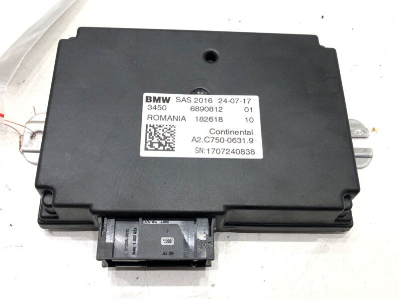 Modul řídicí jednotka SAS BMW 5 (G30, F90) 2016 - 2022 6890812