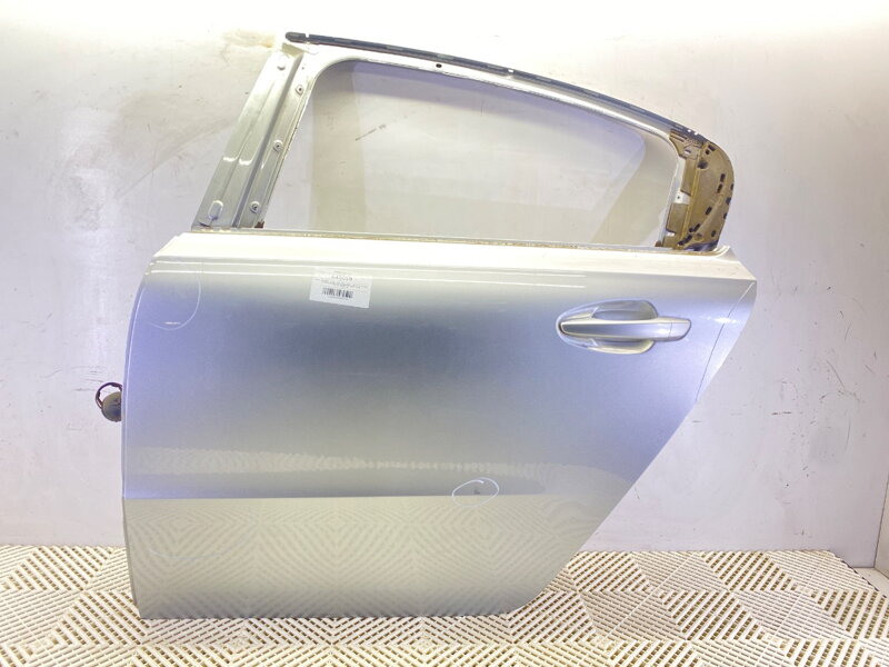 Dveře levé zadní Peugeot 508 I (8D_) 2010 - 2018