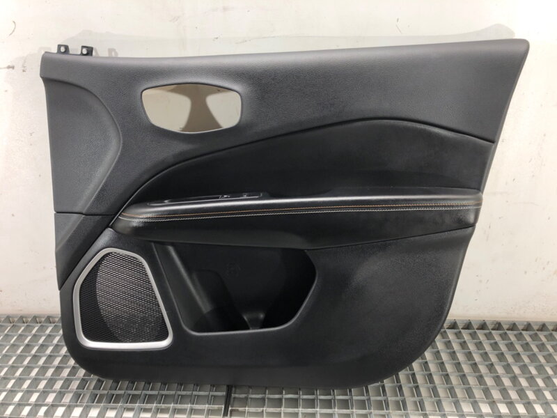 Tapecírung dveří pravý přední Jeep Compass (MP, M6) 2016 - 2022