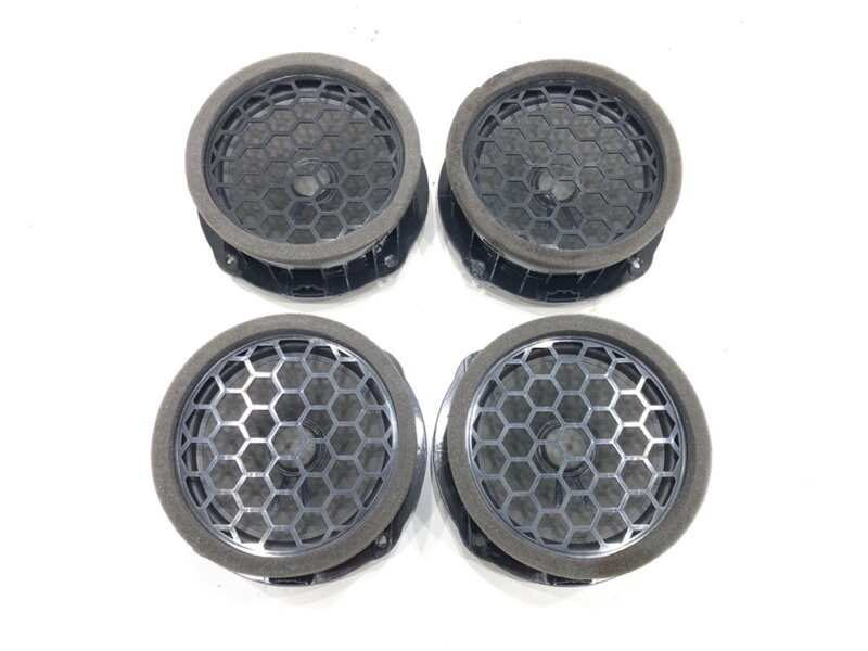 Reproduktory sada Seat Ateca (KH7, KHP) 2016 - 2022 3V0035411A