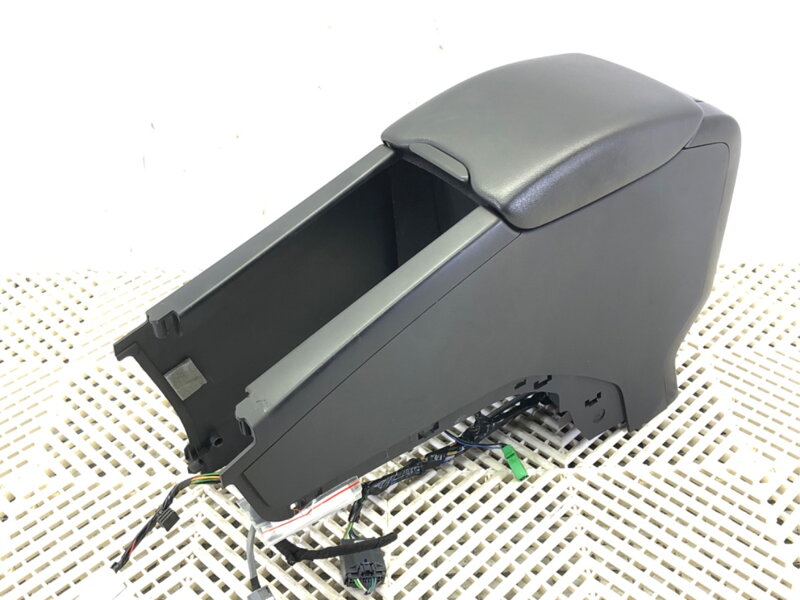 Loketní opěrka Volvo XC60 I SUV (156) 2008 - 2017 39819464