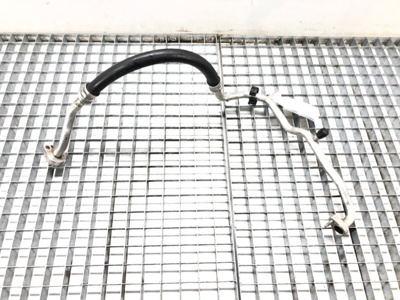 Hadice klimatizace Skoda Superb III Kombi (3V5) 2015 - 2022 5Q0820743E