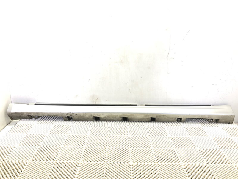 Lišta prahová pravá Ford Mondeo V Sedan (CD) 2012 - 2022