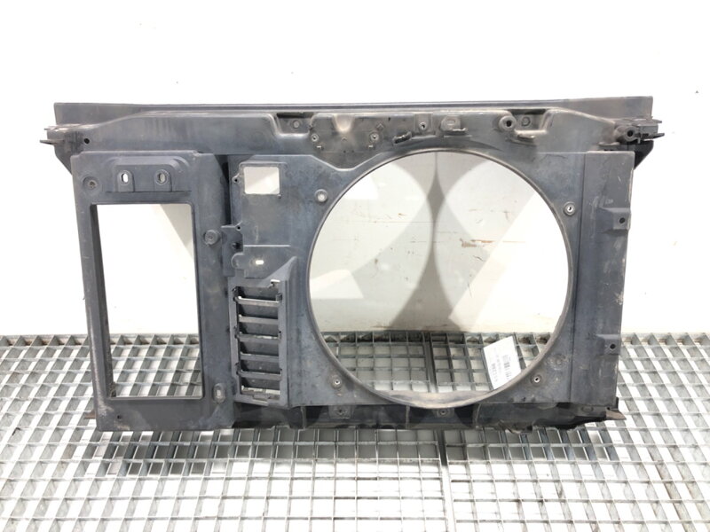 Čelo přední Peugeot 5008 (0U_, 0E_) 2009 - 2017