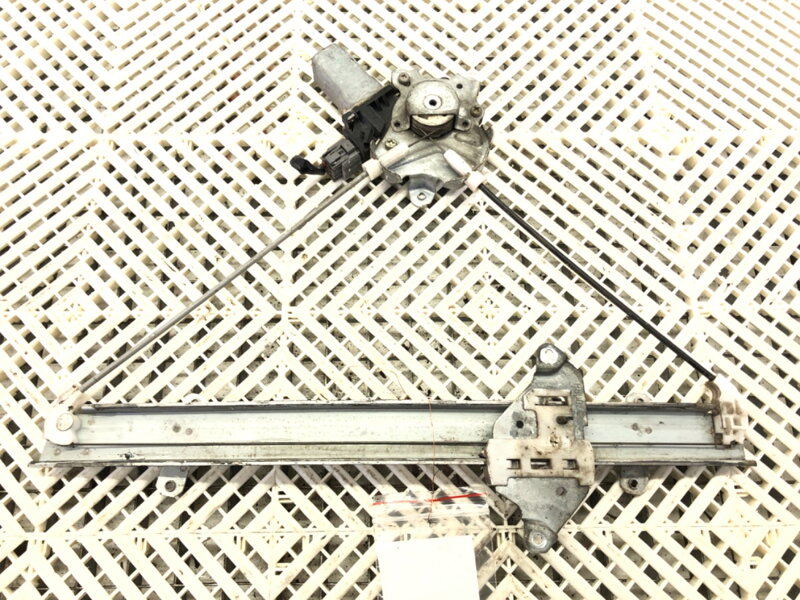 Stahovačka okna pravá přední Mitsubishi Outlander I (CU_W) 2001 - 2008