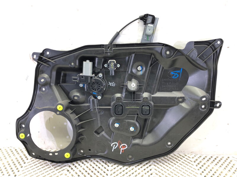 Stahovačka okna pravá přední Mazda 2 (DL, DJ) 2014 - 2022 DA6C5897X