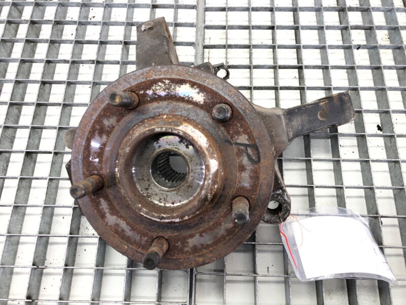 Otoč pravá přední Chrysler Pacifica 2003 - 2008