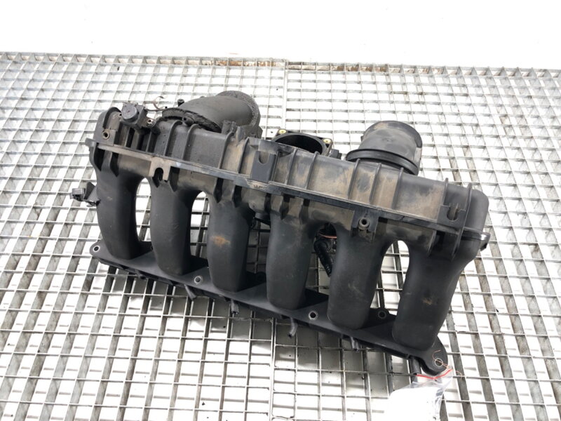 Sací potrubí BMW 3 Coupe (E92) 2005 - 2013 7548027