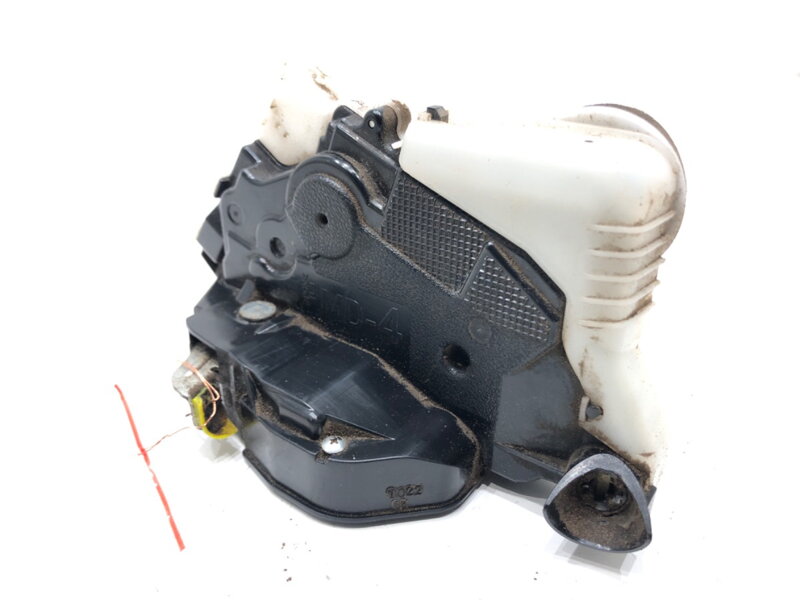 Zámek dveří levý přední Subaru XV (_GP_) 2011 - 2022