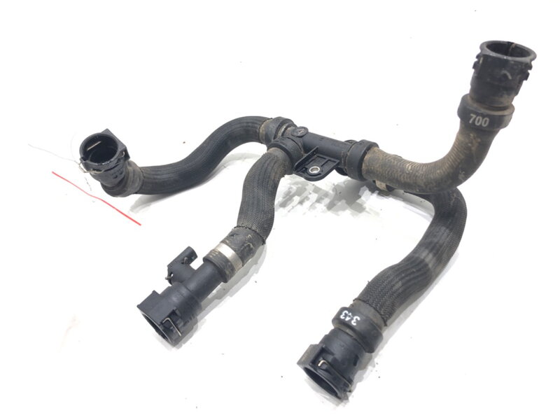 Hlavní potrubí vody Peugeot 208 II (UB_, UP_, UW_, UJ_) 2019 - 2022 9829834380