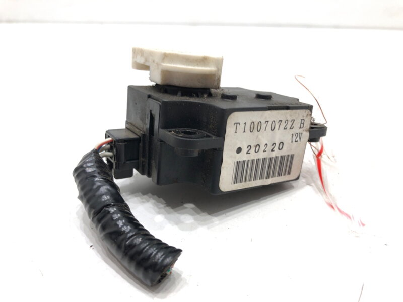 Motorek radiátoru topení Subaru XV (_GP_) 2011 - 2022 T1007072Z