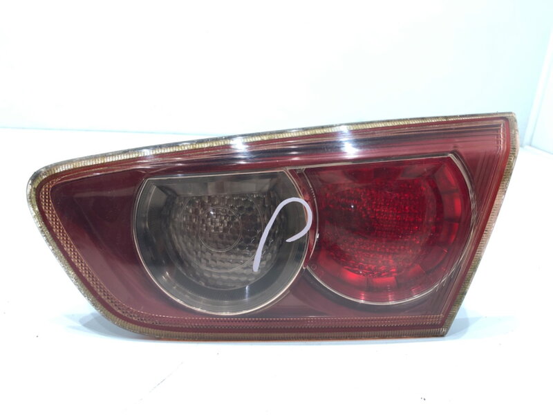 Světlo zadní pravé vnitřní Mitsubishi Lancer Viii (CY_A, CZ_A) 2007 - 2022 P5614R