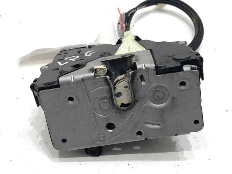 Zámek dveří levý přední Opel Corsa E (X15) 2014 - 2022 13431841