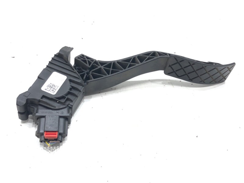 Plynový pedál VW T-roc (A11) 2017 - 2022 5Q1723503J