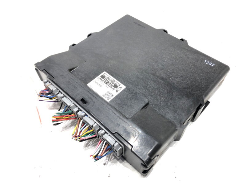 Modul řídicí jednotka baterie akumulátoru Toyota Auris Kombi (_E18_) 2013 - 2018 89981-02040