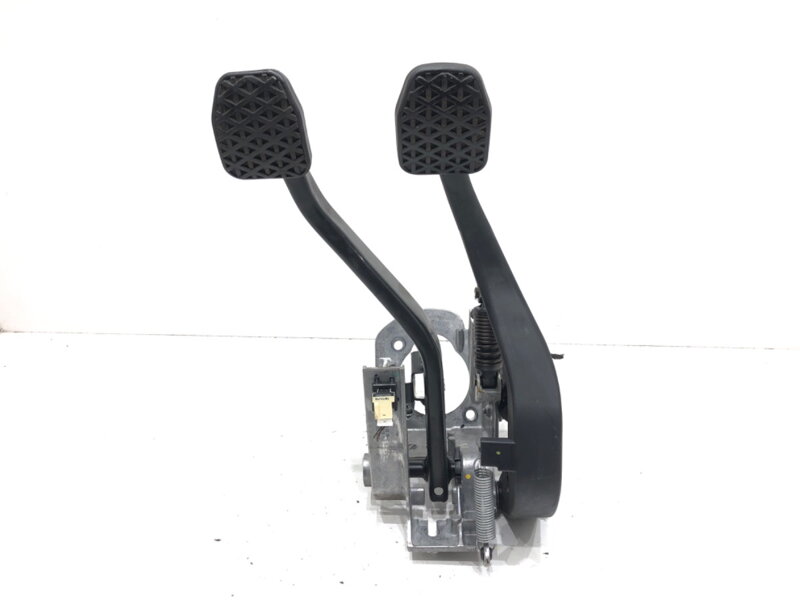 Pedály BMW 3 Touring (F31) 2012 - 2019 6860643