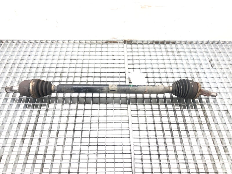 Poloosa pravá přední Hyundai I30 (GD) 2011 - 2022