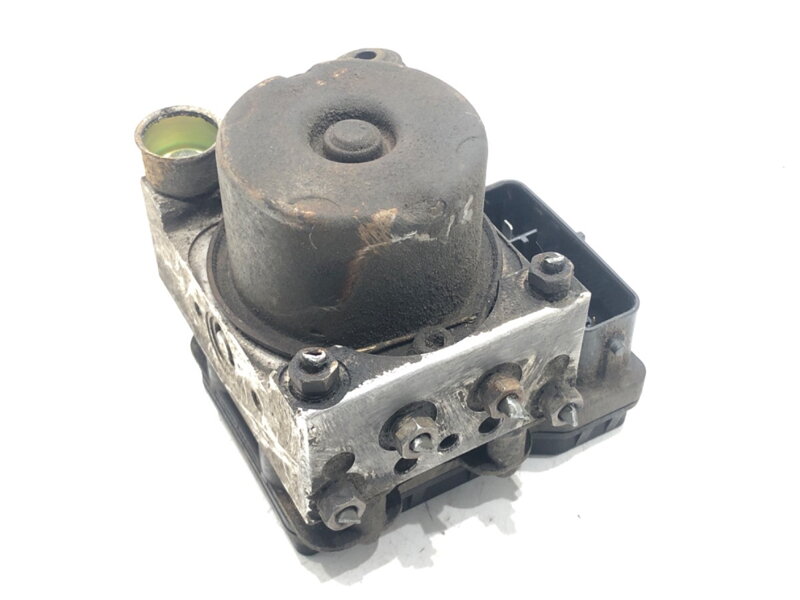 Čerpadlo Mitsubishi Outlander I (CU_W) 2001 - 2008 MB4-2WDE-3303-1