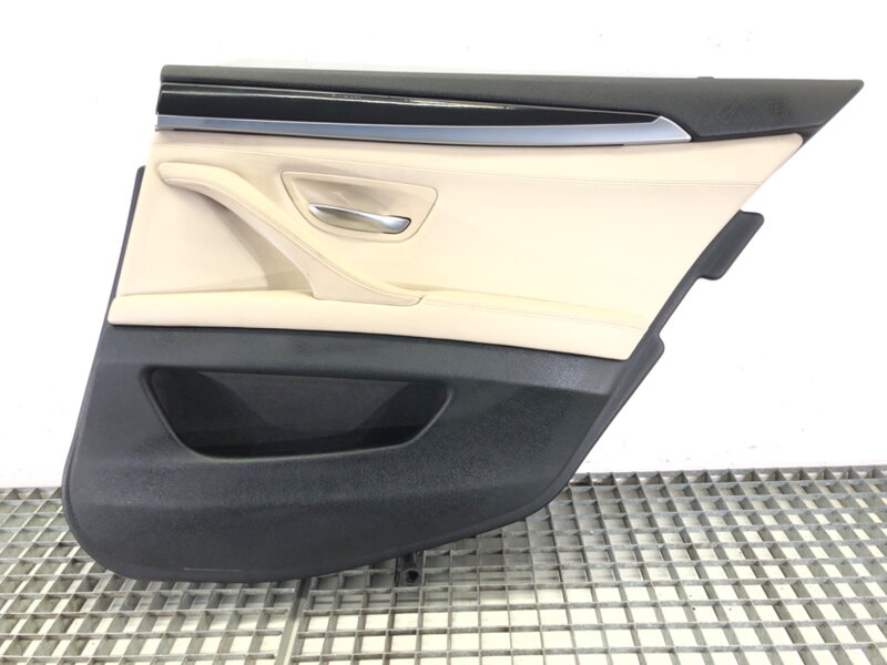 Tapecírung dveří pravý zadní BMW 5 Touring (F11) 2009 - 2017