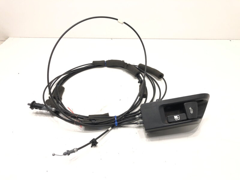 Klika lanko nalévacího hrdla paliva Toyota Corolla Sedan (_E18_, ZRE1_) 2013 - 2019