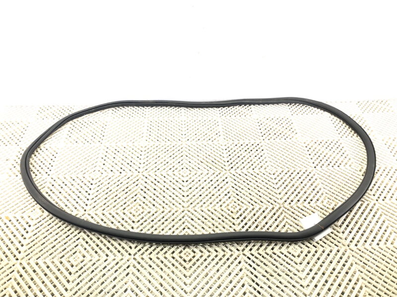 Těsnění dveří přední pravé Skoda Superb IV Kombi (NZ5) 2023 - 3J0867911