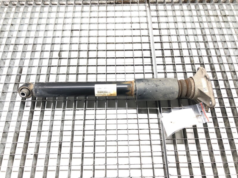 Tlumič levý zadní BMW 3 Gran Turismo (F34) 2012 - 2022 6850916