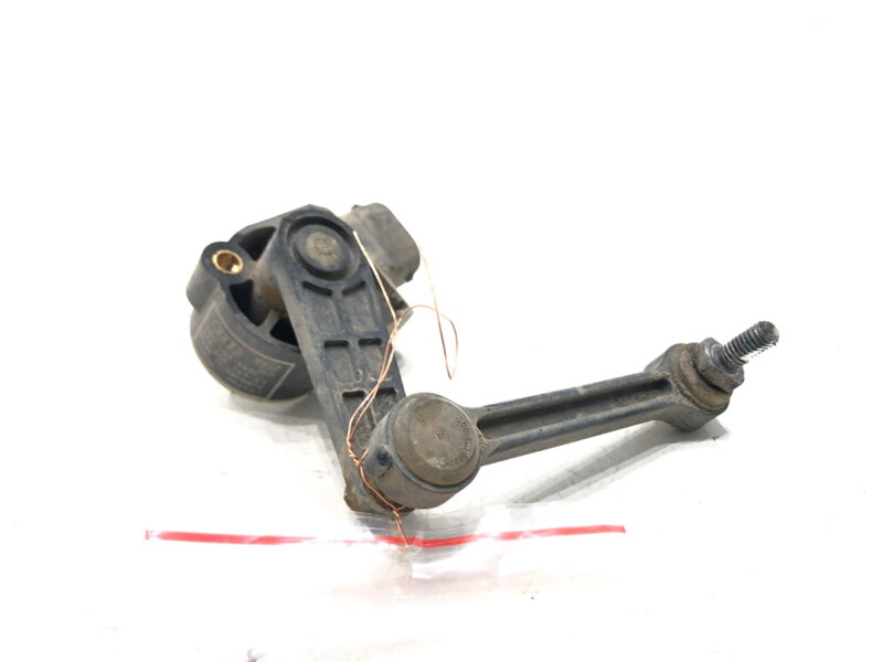 Čidlo náklonu xenon zadní pravý VW Touareg (7LA, 7L6, 7L7) 2002 - 2013 4E0907503C