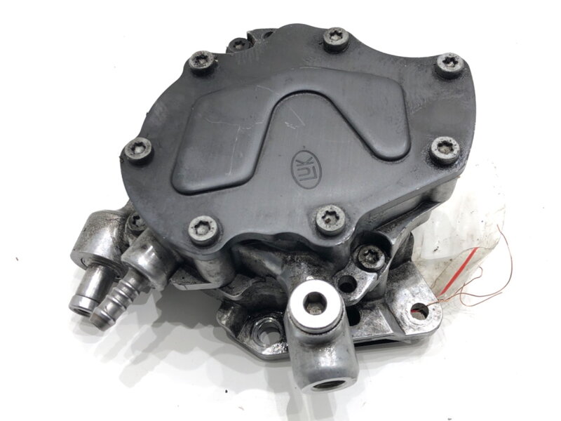 Čerpadlo podtlak VW Touareg (7LA, 7L6, 7L7) 2002 - 2013 AYH