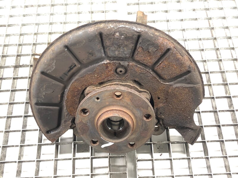 Otoč levá přední VW Caddy IV (SAA, SAH) 2015 - 2022