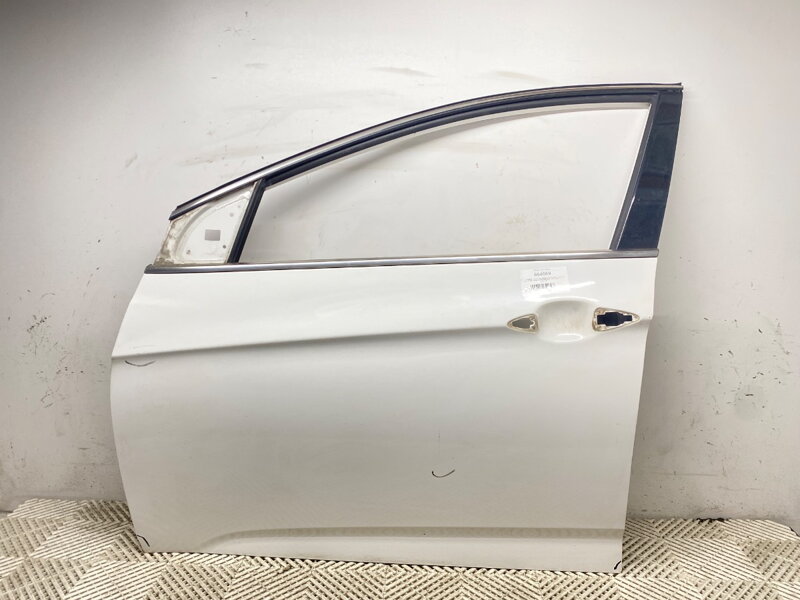 Dveře levé přední Hyundai I40 I Kombi VAN (VF) 2011 - 2022