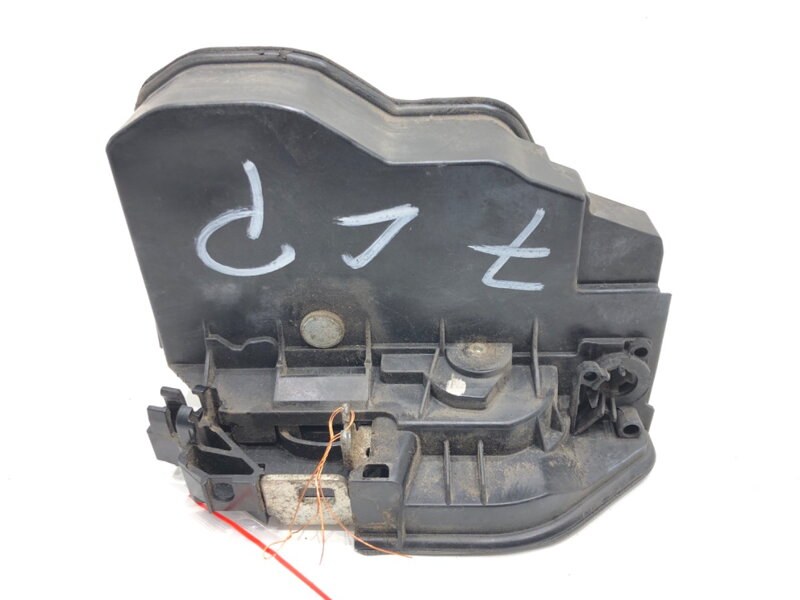 Zámek dveří levý přední BMW X3 (E83) 2003 - 2011 7154619