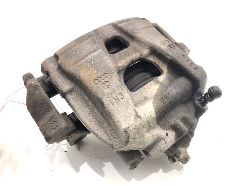 Brzdový třmen pravý přední Audi Q3 (8UB, 8UG) 2011 - 2018