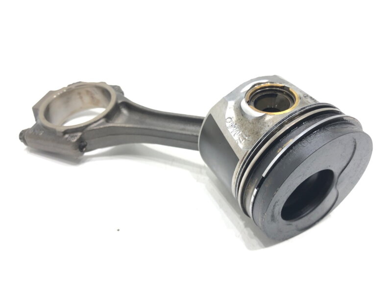 Píst S ojnicí Skoda Octavia II (1Z3) 2004 - 2013 BJB