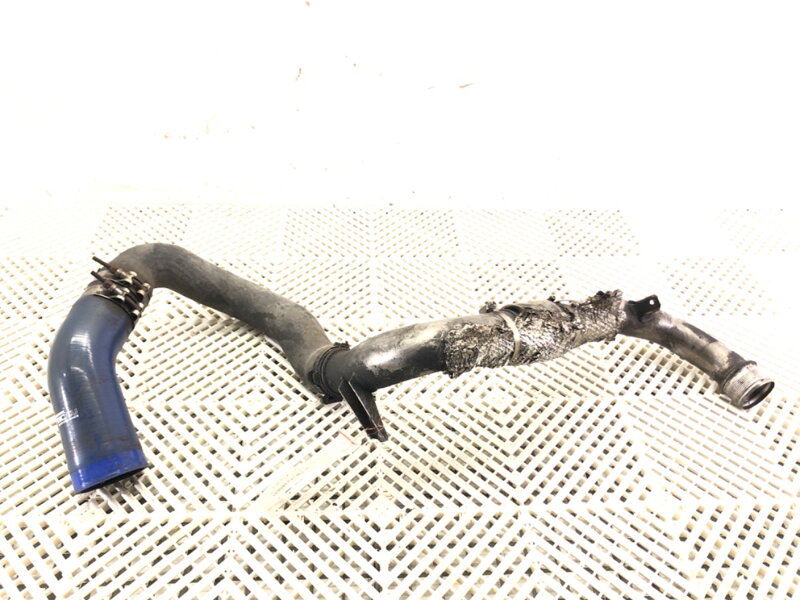 Vzduchové potrubí Audi A5 (8T3) 2007 - 2017