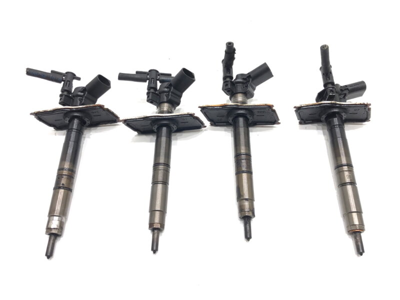 Vstřikovače sada VW Passat B6 Variant (3C5) 2005 - 2011 03L130277