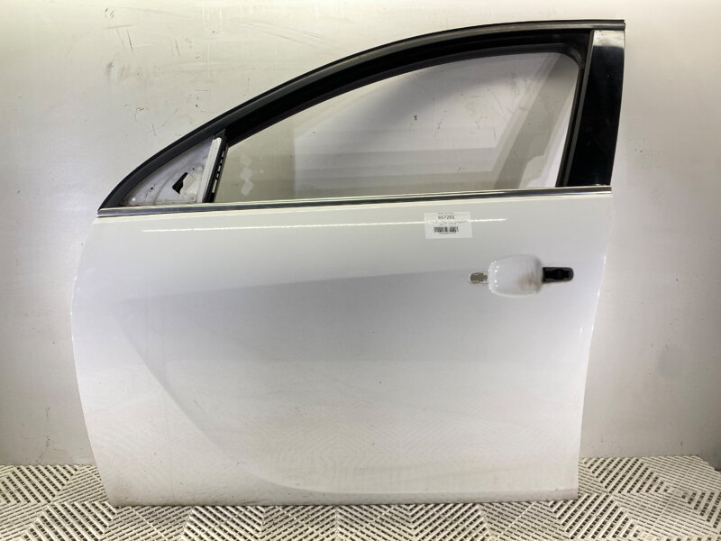 Dveře levé přední Opel Insignia A Sports Tourer (G09) 2008 - 2017