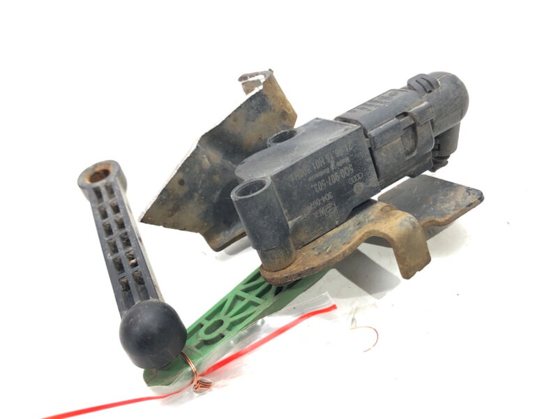 Čidlo náklonu xenon zadní levý VW Passat B8 (3G2, CB2) 2014 - 2022 5Q0907503