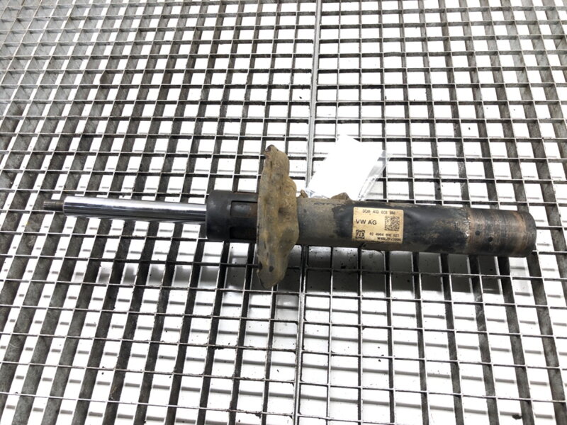 Tlumič levý přední VW Passat B8 (3G2, CB2) 2014 - 2022 3Q0413031BM