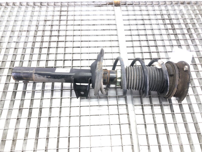 Tlumič pravý přední S pružinou VW Golf VII Variant (BA5, BV5) 2013 - 2022 5Q0413023GQ