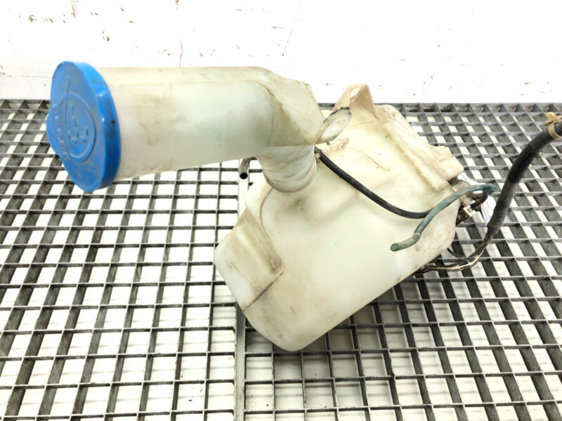 Nádobka ostřikovačů Honda Cr-v I (RD) 1995 - 2002