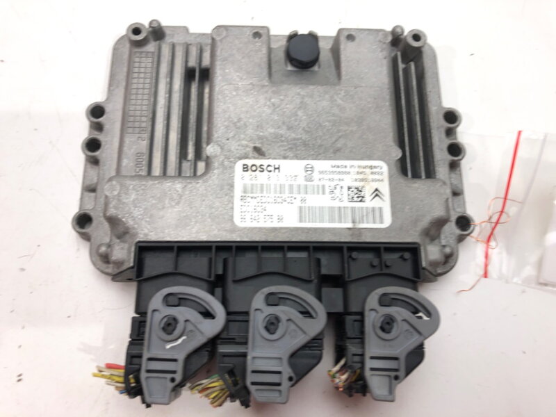 Řídicí jednotka motoru Peugeot 407 SW (6E_) 2004 - 2011 9664257580